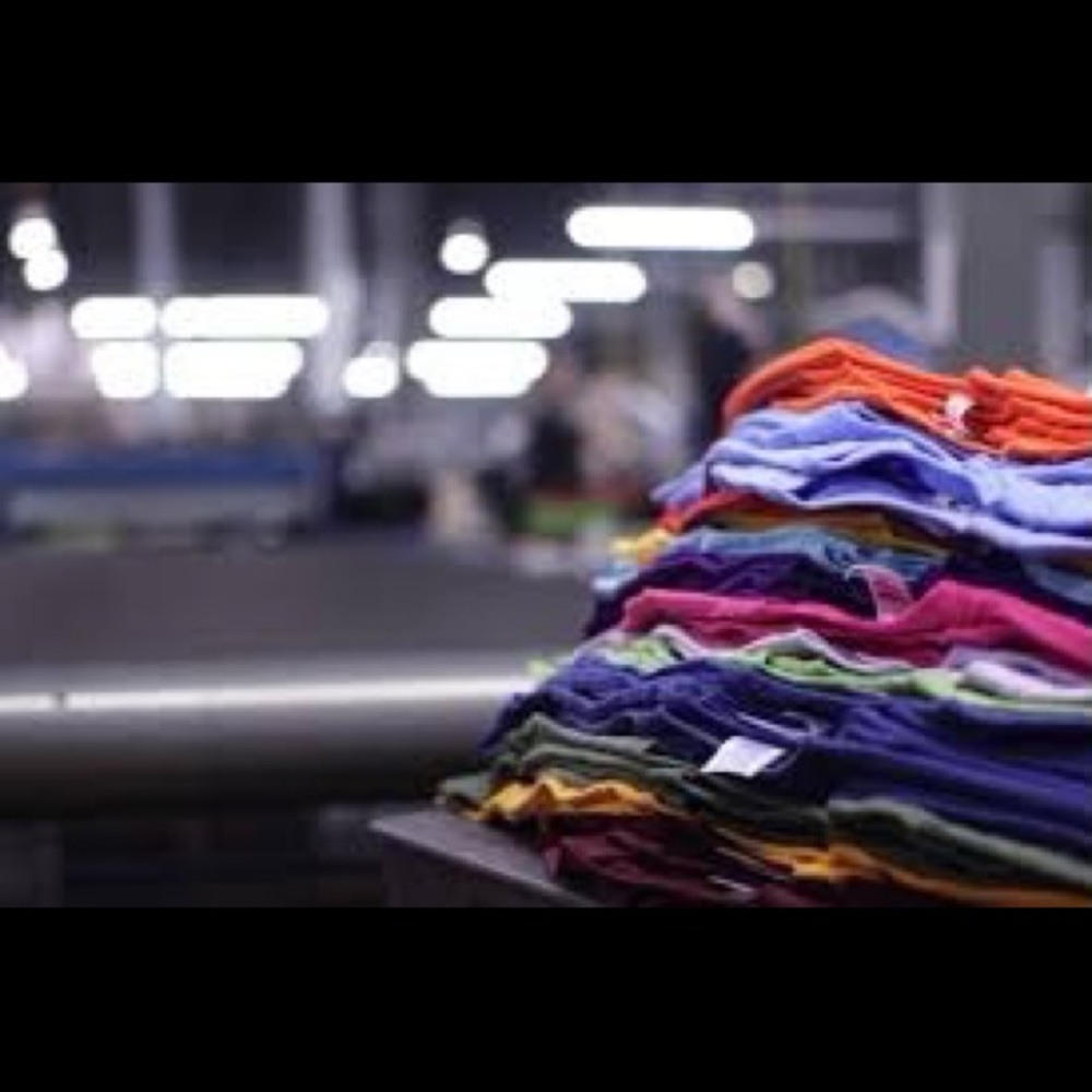 LOT OF 10 RANDOM T-SHIRTS